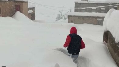 Photo of عاصفة ثلجية غير مسبوقة تعزل 75 قرية بورزازات