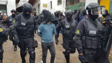 Photo of الفنيدق..الديستي توقع بشاب يحمل أفكارا إرهابية وبحوزته ترسانة من الأسلحة البيضاء