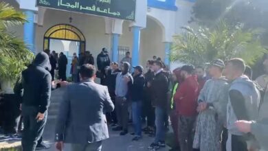 Photo of درك القصر الصغير  يوقف مستشارا من “الأحرار” بتهمة الدعارة