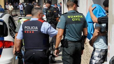 Photo of المحكمة تدين مهربين بتهمة إلقاء 9 مهاجرين مغاربة في عرض البحار وغرق 4 منهم