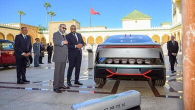 Photo of الملك يترأس حفل تقديم نموذج أول سيارة مغربية موجهة للعموم تعمل بالهيدروجين
