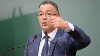 Photo of بسبب تصريحات مسيئة.. جامعة لقجع تنذر مدرب ولاعب الدفاع الجديدي