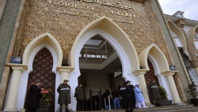 Photo of بسبب التضليل.. احالة ملفات 40 موقع للتجارة الالكترونية على النيابة العامة