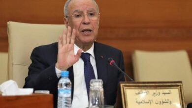 Photo of بعد أن أقدم إمام مسجد على وضع حد لحياته.. وزير الاوقاف يوضح