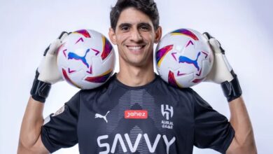 Photo of ياسين بونو يحصل على أفضل تنقيط في كلاسيكو الهلال والاتحاد