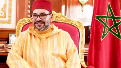 Photo of الملك يستقبل بالبيضاء مبعوث العاهل السعودي