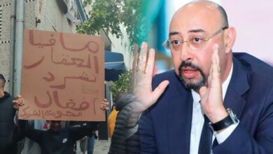 Photo of رفضوا دفاع محامي الجماعة عنهم.. ساكنة “حومة الشوك” تحرج عمدة طنجة