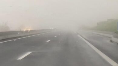 Photo of وزارة التجهيز تدعو الى تأجيل السفر و توخي الحذر بسبب الرياح القوية و انعدام الرؤية