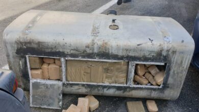 Photo of كانت مخبأة بعناية.. احباط عملية تهريب دولي لمخدر الشيرا بميناء طنجة المتوسط