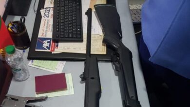 Photo of جمارك ميناء بني أنصار بالناظور تحجز بندقيتين للصيد وساعات يدوية فاخرة
