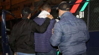 Photo of أوهموا عشرات الشباب بالهجرة للخارج..اعتقال ثلاثة سيدات ومواطن سوري