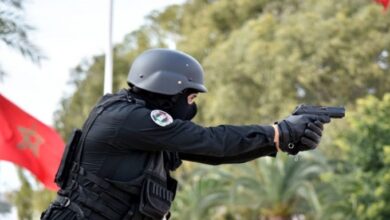 Photo of إطلاق الرصاص لتوقيف عشريني قتل شخصا وأصاب 8 آخرين بجروح بالدار البيضاء
