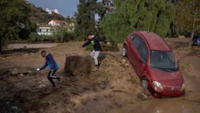 Photo of فيضانات طوفانية تتسبب في مصرع العشرات في إسبانيا