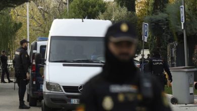 Photo of طعنه في الرأس والصدر.. محاولة قتل مروعة تطال مغربيا في قلب فالنسيا