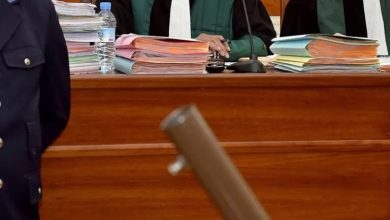 Photo of فيديوهات صادمة واتهامات بالقـ .ـتل.. القضاء يقول كلمته في قضية وفاة شاب داخل مخفر الشرطة