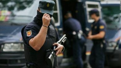 Photo of منصات مغلقة وخطب متشددة.. كيف سقطت خلية نسائية متطرفة من أصول مغربية تنشط في مدريد