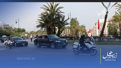 Photo of قبل قليل..  مرور موكب الأمير مولاي الحسن بطنجة