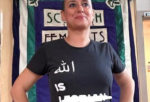 Photo of ابتسام لشكر تتعمد الإساءة للذات الإلهية والرميد يطالب الدولة بالتدخل الحاسم