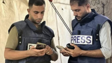 Photo of اغتيال الصحافي أنس الشريف في قصف إسرائيلي استهدف محيط مجمع الشفاء الطبي 