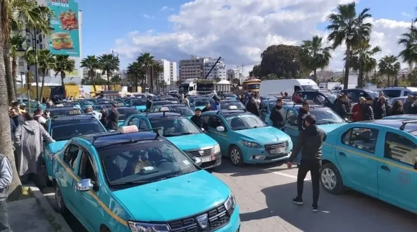 Photo of مرصد النقل بطنجة يتبرأ رسميا من “منسق جهوي” مزيف ويهدد باللجوء للقضاء