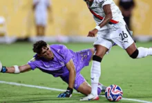 Photo of أرقام وإحصائيات ياسين بونو المنافس على جائزة أفضل حارس في العالم