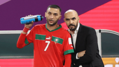 Photo of شقيق حكيم زياش يعبر عن غضبه بعد تعادل الأسود أمام مالي