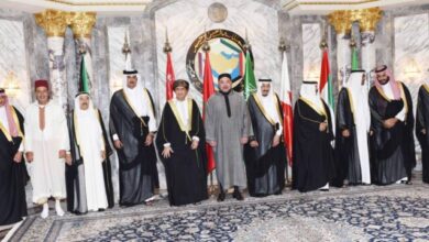 Photo of الملك يهاتف قادة الخليج ويؤكد أن أمنهم جزء لا يتجزأ من أمن المملكة