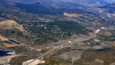 Photo of بسبب الأحوال الجوية الصعبة.. العزلة تهدد دواوير الفحص أنجرة بعد انقطاع الكهرباء وشبكة الاتصالات