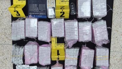 Photo of بتنسيق مع “الديستي”.. أمن طنجة يطيح بمروج ويحجز 12 ألف قرص “ريفوتريل” ببني مكادة