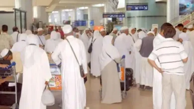 Photo of حلم العمرة يتحول إلى كابوس.. اتهامات بالاحتيال تلاحق وكالة أسفار وتدفع معتمرين للاحتجاج