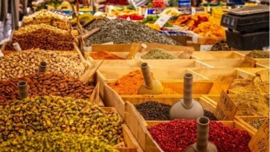 Photo of قبيل رمضان.. الجمارك تلاحق شبكات تهريب التوابل والفواكه الجافة