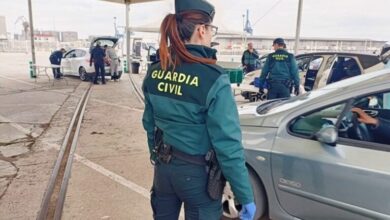Photo of إسبانيا تفكك شبكة لسرقة سيارات مغربية وتهريبها إلى الجزائر عبر التزوير