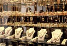Photo of إغلاق محلات وهروب تجار.. حملة الجمارك تكشف تلاعبات وأرباحا خيالية في سوق الذهب