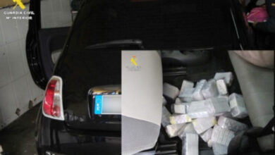 Photo of إحباط تهريب 93 ألف قرص “ريفوتريل” نحو المغرب وتوقيف مشتبه به بميناء سبتة