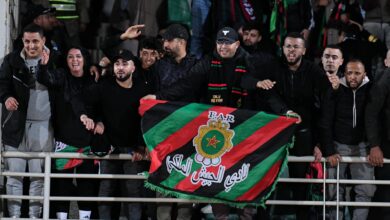 Photo of بعد شغب الكلاسيكو أمام الرجاء…سلطات طنجة تمنع تنقل جماهير الجيش الملكي