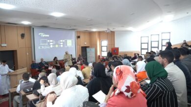 Photo of باحثون وأكاديميون يناقشون تحديات الرقمنة والذكاء الاصطناعي بطنجة