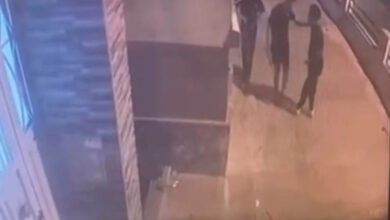 Photo of طنجة يفك لغز سرقة موثقة بالفيديو ويوقف قاصرًا.. والبحث متواصل عن المتهم الرئيسي