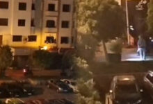 Photo of فيديو.. العربدة والصراخ يحرمان السكان من النوم ومطالب للسلطات بتحرك عاجل قرب مدرسة البعثة الفرنسية