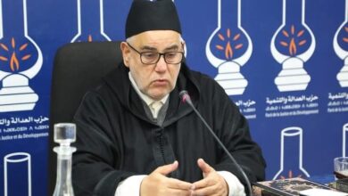 Photo of “المصباح” يعقد جلسة استثنائية لمجلسه الوطني للحسم في المشاركة في حكومة “البام”