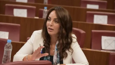 Photo of الوزيرة مديحة تقدم استقالتها من البرلمان